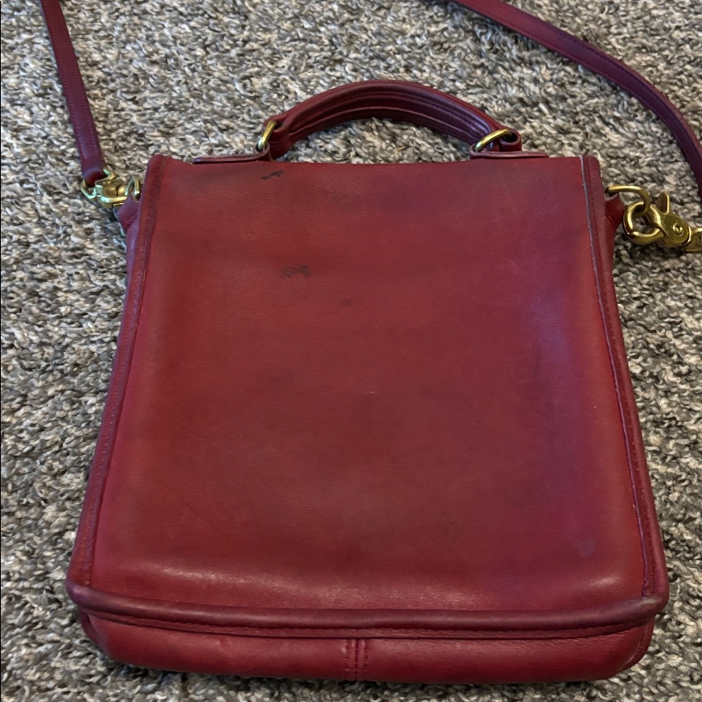 Vintage Coach Station Bag 5130 Rare Red Leather Authentic STAINED DISCOLORED - Picture 3 of 10
